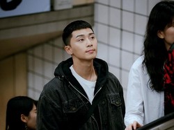 Kerja Keras Park Seo Joon hingga Kim Da Mi Bintangi Itaewon Class