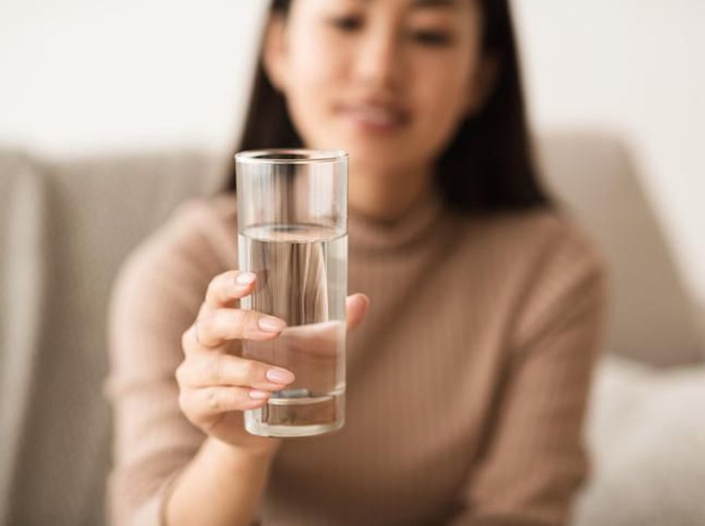 Water Fasting, Metode Diet Hanya Minum Air Putih Diklaim Ampuh Turunkan BB