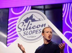 Rilis Messenger Rooms, Zuckerberg Sindir Zoom Bermasalah