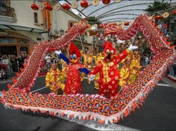 Rayakan Imlek dengan Promo dan Atraksi Spektakuler di Singapura