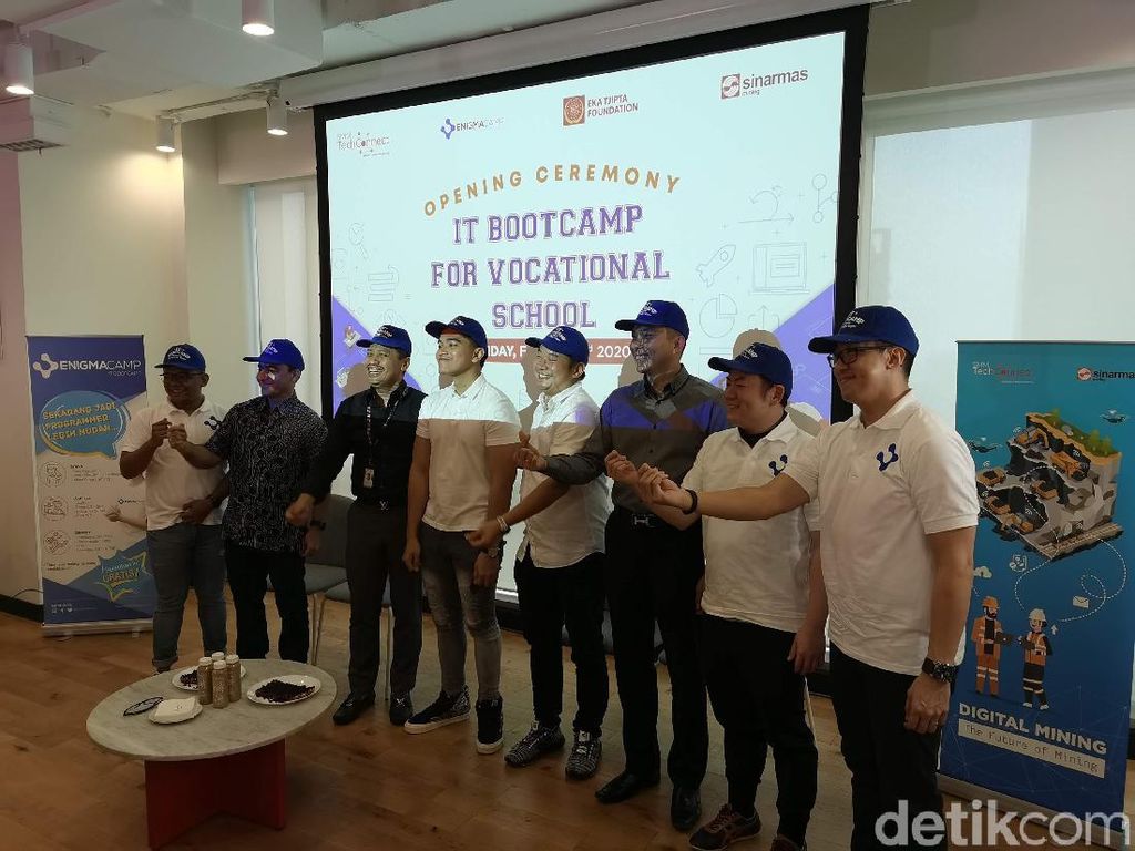 Kaesang Pangarep Digandeng Sinar Mas Bikin Pelatihan Coding Kaesang Pangarep Digandeng Sinar Mas Bikin Pelatihan Coding
