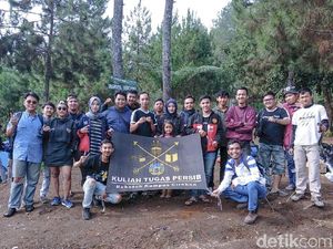 Suporter di Cirebon Sesalkan Jupe Hengkang dari Persib