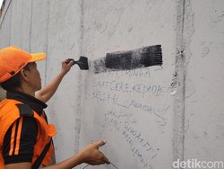 Polisi Amankan 4 Pelajar yang Viral Coret Underpass Tanah Abang