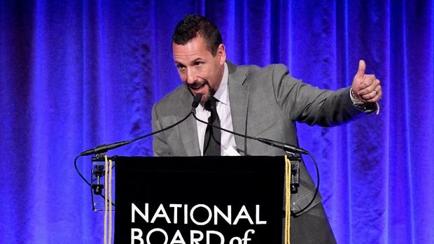 Adam Sandler Bakal Garap 4 Film Baru untuk Netflix