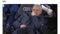 Satu lagi meme Mourinho yang menggelitik. (Foto: screenshot Internet/Twitter)