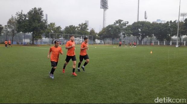 Marc Klok dan Marco Motta Sudah Berlatih Bersama Persija ...