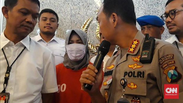 Beda Sikap Anies dan Risma Hadapi Cibiran Joker dan Kodok