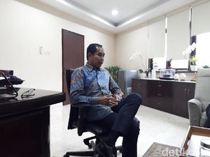 Kemlu: 3 WNI di Wuhan Tidak Pulang Bukan karena Corona, tapi Tidak Fit