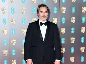 Joaquin Phoenix Ditawari Angka Fantastis untuk Sekuel Joker Joaquin Phoenix Ditawari Angka Fantastis untuk Sekuel Joker