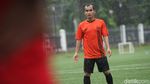 Marco Motta dan Marc Klok Jalani Sesi Latihan Bersama Persija