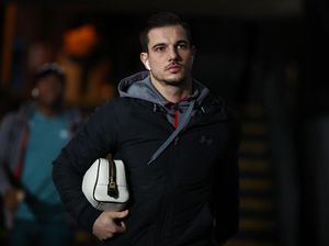Tega Banget Fans Arsenal, Nggak Kenalin Cedric Soares Tega Banget Fans Arsenal, Nggak Kenalin Cedric Soares