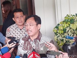 Menkes: Saya Jaminkan Badan Saya untuk WNI dari Wuhan di Natuna