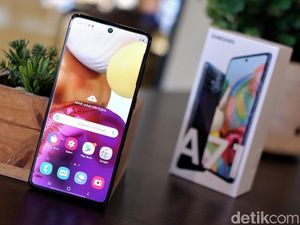 Galaxy A71 Tampil Menawan Harga Rp 6 Jutaan Galaxy A71 Tampil Menawan Harga Rp 6 Jutaan