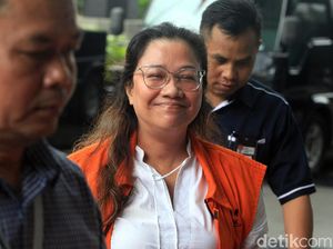 Agustiani Tio Kembali Diperiksa KPK Soal Suap PAW Anggota DPR