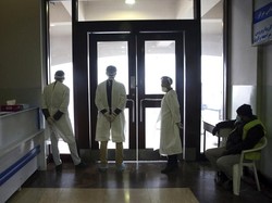 Usai Hasil Tes di RS Wahidin Makassar Keluar, 5 WN China Diobservasi 14 Hari