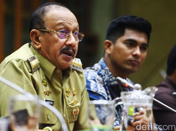 Curhat Bupati Natuna di DPR