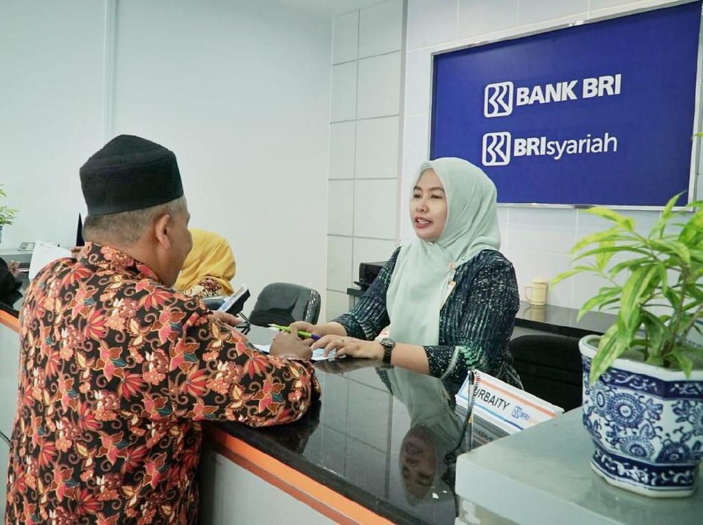 Cara Bank BRI dan BRI Syariah Implementasi Keuangan Syariah di Aceh Cara Bank BRI dan BRI Syariah Implementasi Keuangan Syariah di Aceh