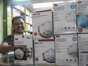 Masker N95 Kosong di Pasar Pramuka, Jenis Lain Juga Dibanderol Jutaan