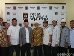 GNPF Safari ke PKS soal Pilkada Medan: Kami Titipkan Amanah Umat