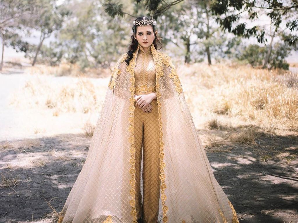 Foto: Gaun Pengantin Mewah Anak Calon Bupati Jember, Bak Putri Jasmine