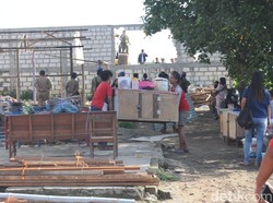 Jadi Tempat Prostitusi, 26 Bangunan di Pati Dirobohkan Petugas