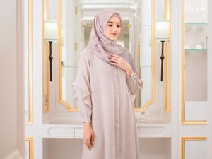 Gamis dan Tunik Banyak Diburu Jelang Lebaran Tahun Ini Gamis dan Tunik Banyak Diburu Jelang Lebaran Tahun Ini