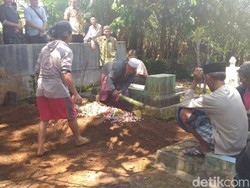 Ada Luka Sayat di Leher Bocah SD yang Ditemukan Tewas di Kebun Durian