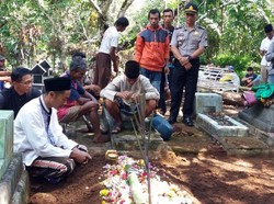 Curahan Hati Ayah Bocah SD yang Tewas Diduga Dibunuh di Banjarnegara