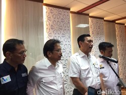 Canda Luhut ke Sofyan Djalil: Menteri Semua Zaman
