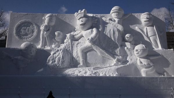 200 Patung Es Meriahkan Festival Salju Sapporo di Jepang