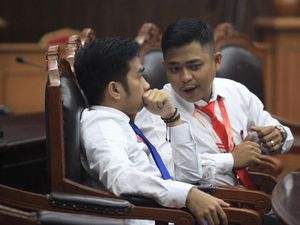 Mahasiswa Gugat Aturan Lampu Motor Wajib Nyala Siang Hari, MK: SIM Anda Mana?