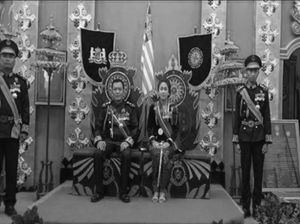 Raja-Raja di Era Demokrasi