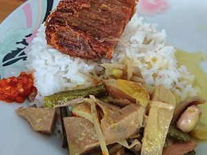 Nasi Lodeh, Sarapan Ndeso yang Selalu Bikin Kangen Nasi Lodeh, Sarapan Ndeso yang Selalu Bikin Kangen