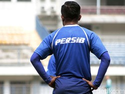 Pengumuman perekrutan Zulham dilakukan Persib via Instagram klub, @persib_official. Wilujeng Sumping @zulhamzamrun_07, begitu kata keterangan Persib