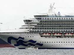 Video: Jepang Pastikan 10 Penumpang Kapal Pesiar Positif Corona