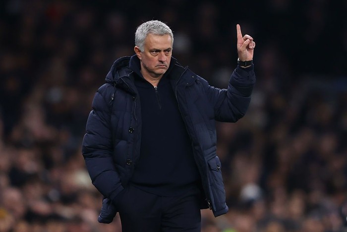 LONDON, ENGLAND - JANUARY 22: Tottenham manage JosÃ© Mourinho looks on during the Premier League match between Tottenham Hotspur and Norwich City at Tottenham Hotspur Stadium on January 22, 2020 in London, United Kingdom. (Photo by Richard Heathcote/Getty Images)