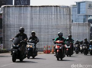 Melihat Pembangunan Flyover Jalan Jakarta di Kota Bandung Melihat Pembangunan Flyover Jalan Jakarta di Kota Bandung