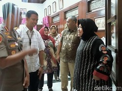 Akankah Zikria Dzatil Bebas Setelah Risma Mencabut Laporan?