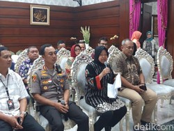 Langkah Risma Memaafkan Penghinanya Mendapat Apresiasi