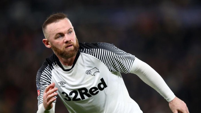 DERBY, ENGLAND - FEBRUARY 04: Wayne Rooney of Derby County in action during the FA Cup Fourth Round Replay match between Derby County and Northampton Town at Pride Park on February 04, 2020 in Derby, England. (Photo by Mark Thompson/Getty Images)