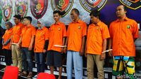 Wanita Hingga Pria Tua, Ini Tampang Tersangka Kasus Ilham Bintang