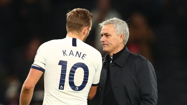 Kane diprediksi absen sampai akhir musim.