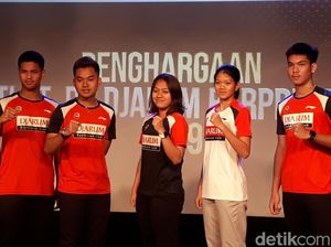PB Djarum Gelontorkan Bonus untuk Atlet Muda Berprestasi PB Djarum Gelontorkan Bonus untuk Atlet Muda Berprestasi