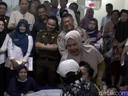 Kata Ningsih Tinampi yang Ketagihan Dikunjungi Dinkes Jatim hingga Polisi