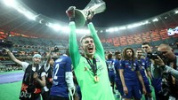 Di Liga Europa, Chelsea juga bisa mengangkat trofi. Eden Hazard dkk terakhir memenangkannya pada musim 2018/2019. (Foto: (Alex Grimm/Getty Images)