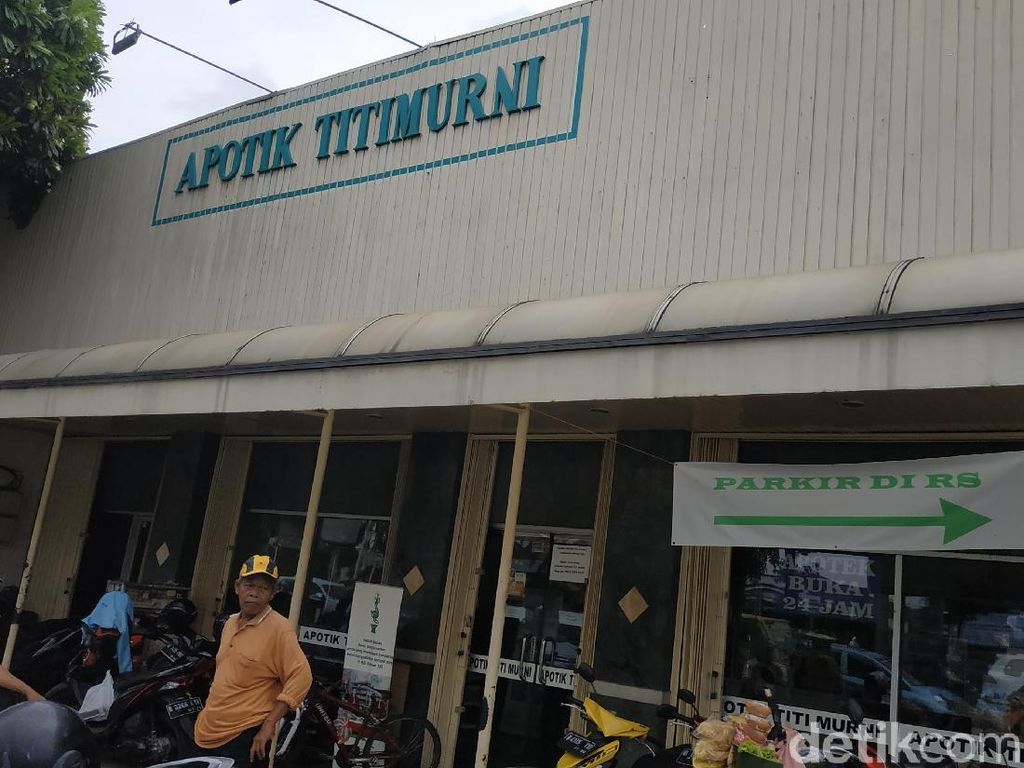 Langka! Apotek Juga Kehabisan Stok Masker Sejak Heboh Virus Corona Langka! Apotek Juga Kehabisan Stok Masker Sejak Heboh Virus Corona