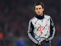 Duh, Baru Gabung Bayern, Odriozola Malah Bikin Perisic Cedera