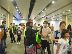 RI Buka Gerbang Lebar-lebar buat Turis Asing, Termasuk dari China