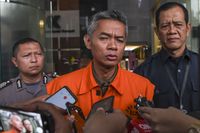 Mantan Komisioner KPU Wahyu Setiawan terseret dalam kasus suap PAW anggota DPR fraksi PDIP yang melibatkan Harun Masiku