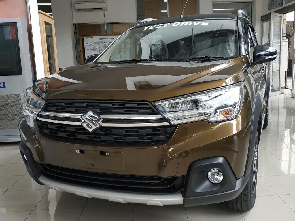 Suzuki XL7 Meluncur Akhir Pekan Ini? Suzuki XL7 Meluncur Akhir Pekan Ini?